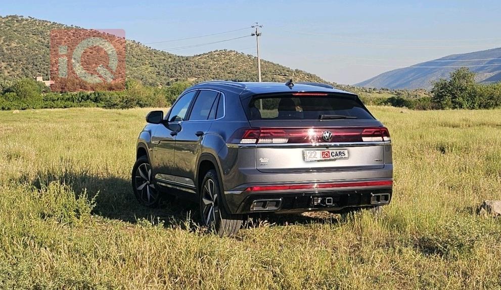 فولكسفاغن أطلس كروس سبورت